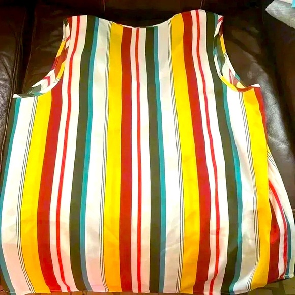 Madison Multicolored, Sleeveless Top- Size Extra Large - Picture 6 of 10